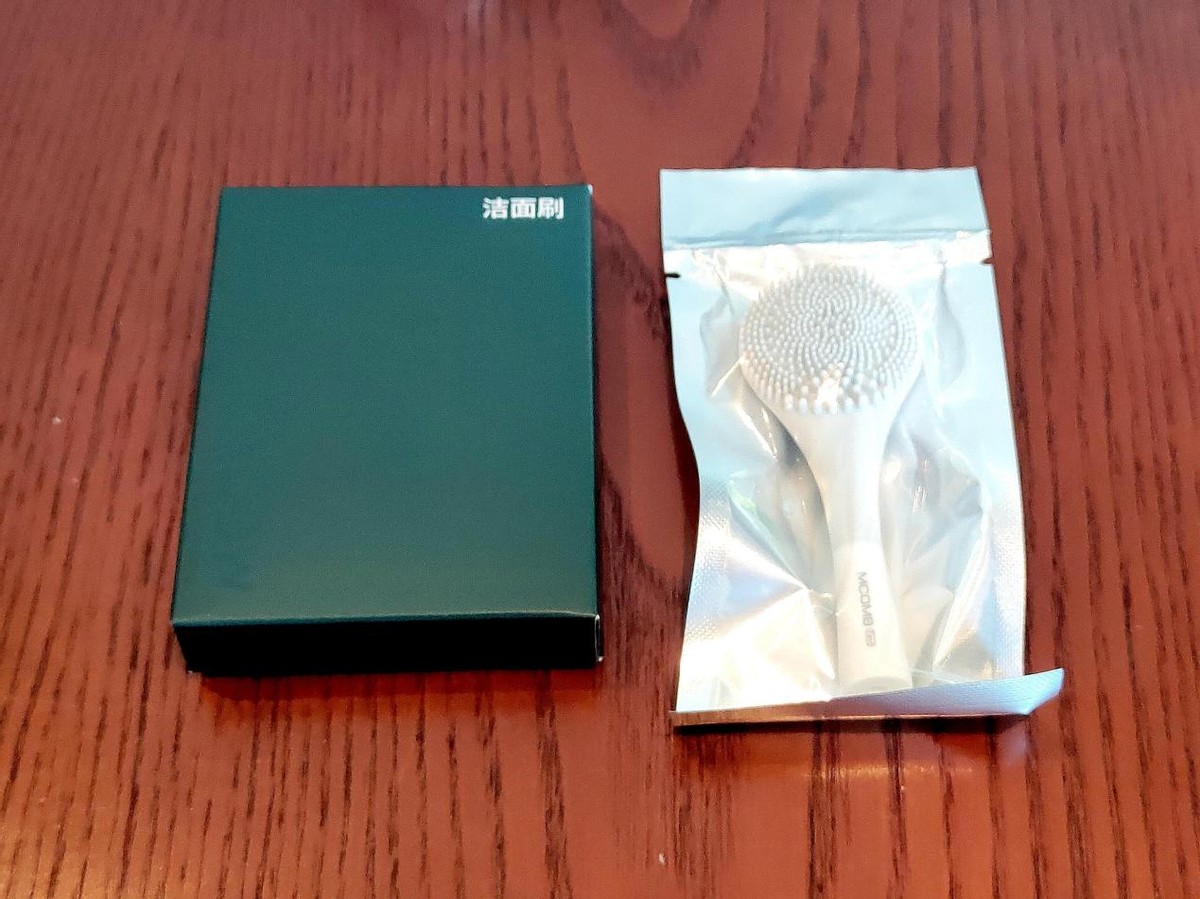 既能刷牙，又能洗脸的电动牙刷，美看mcomb M2 Plus上手体验