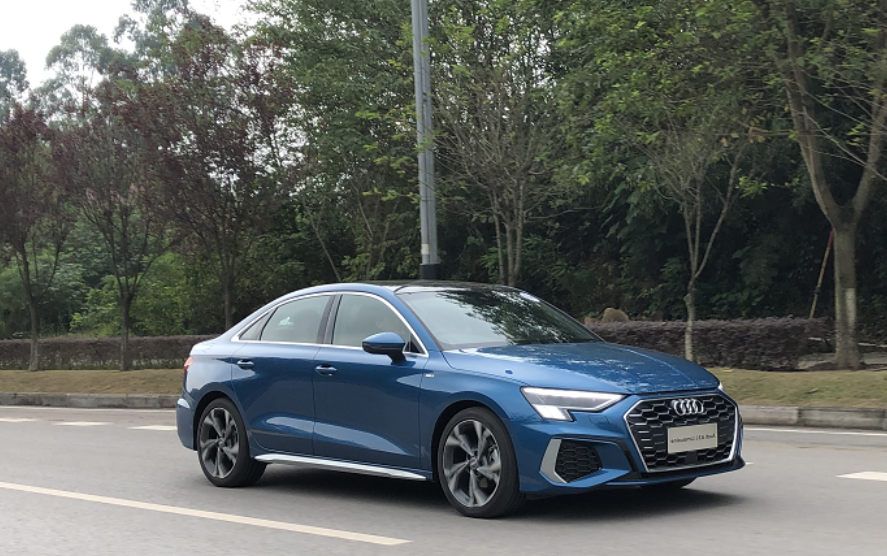 长短备之，攻守兼备丨试驾体验奥迪A3家族