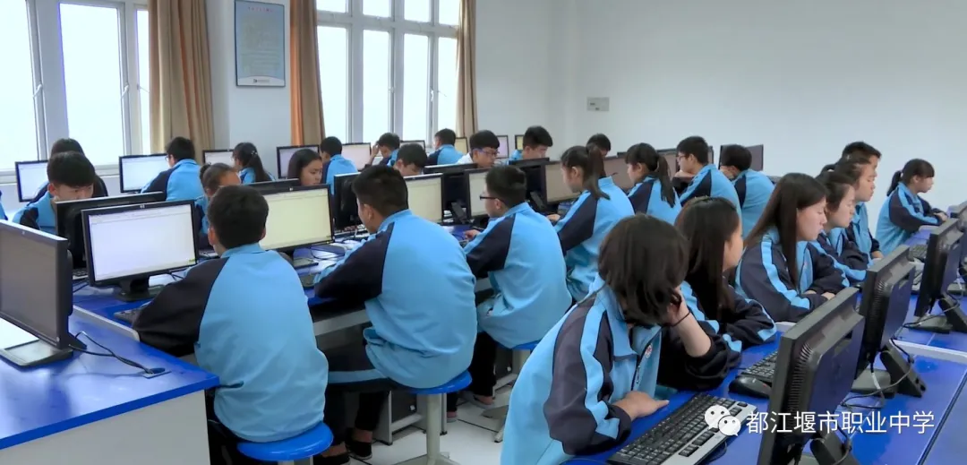 学费全免还能考本科，都江堰市职业中学2020年最全招生信息在这