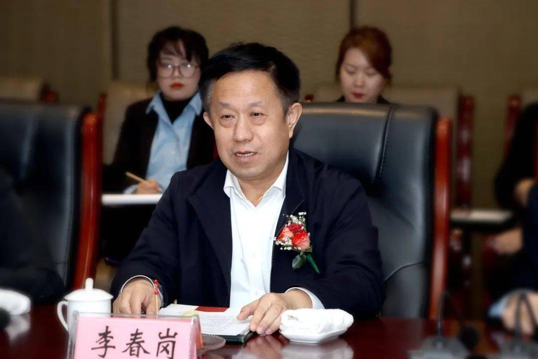 争议中的衡水中学：学校、资本、开发商各自为战，分校遍地开花，成负面缠身的“高考工厂”