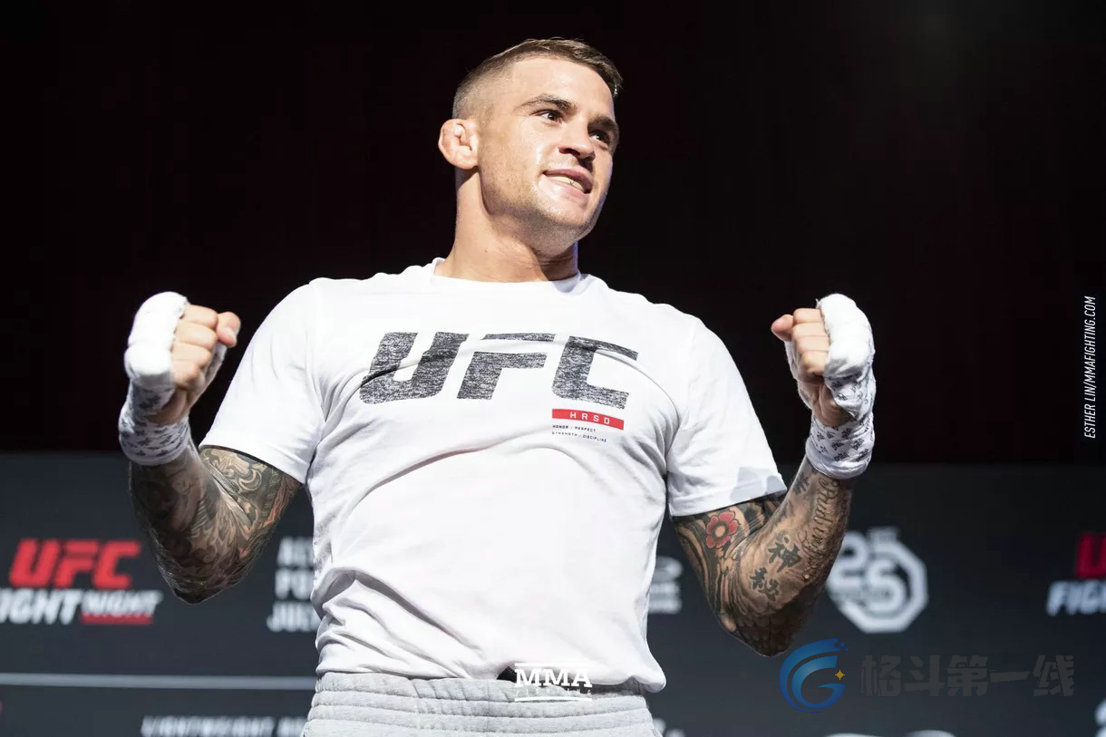 ufc钻石vs嘴炮三番战直播("嘴炮"vs"钻石"三番战将有2万观众进场,"