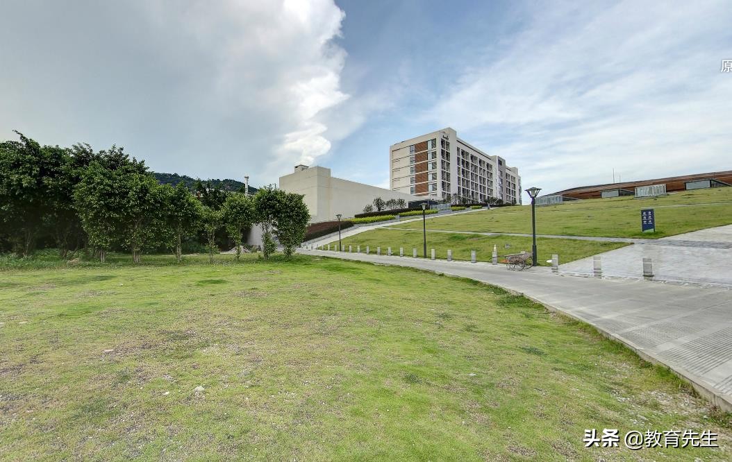 广东高校中的“黑马”，学校的实力雄厚，就业有优势