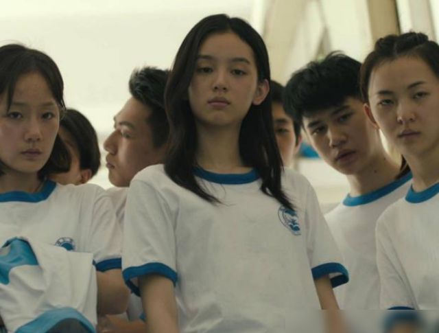 孩子在学校被同学欺负，父母只需做一件事，娃以后再也没人敢惹