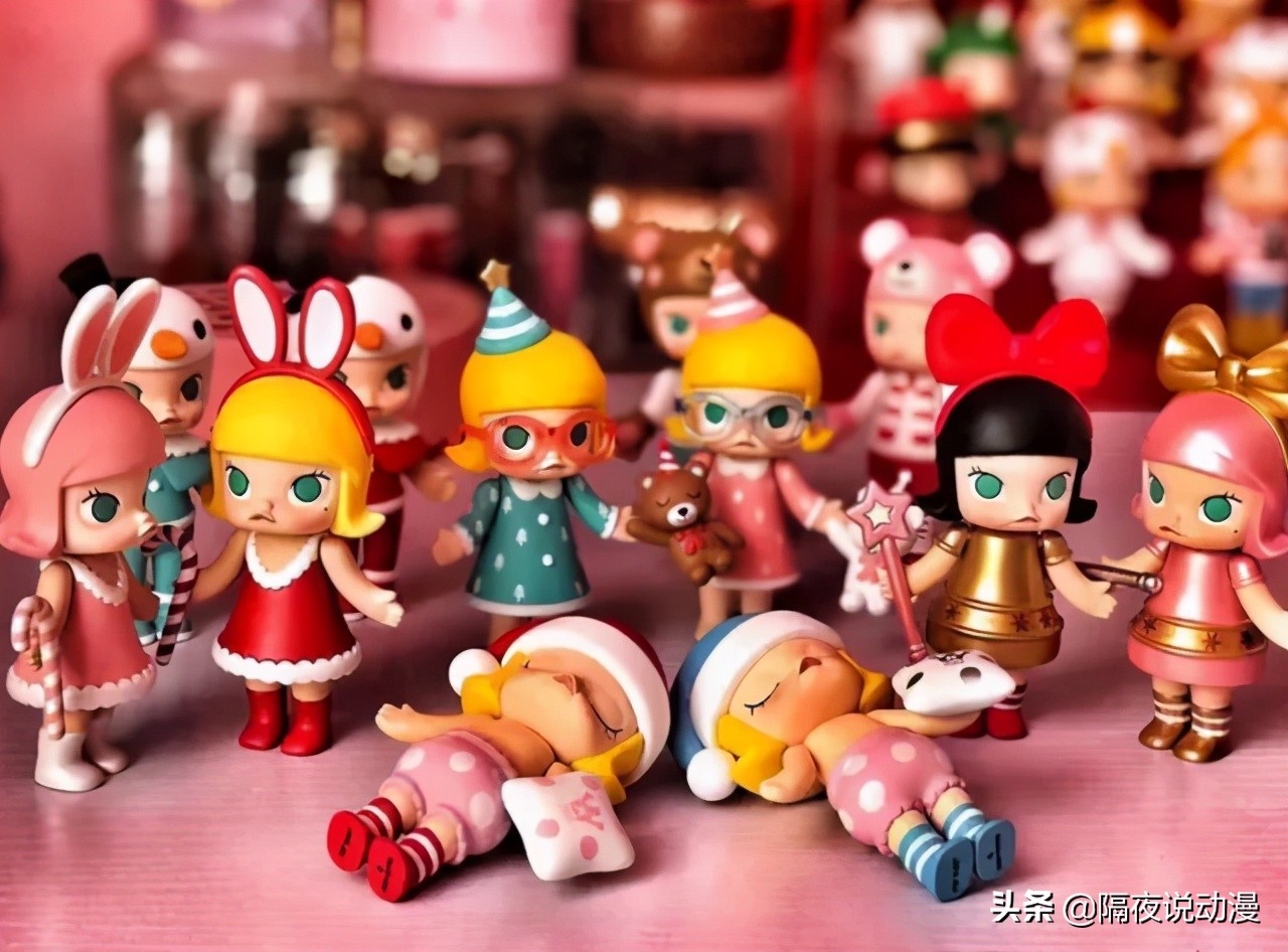 被央视点名的“动漫文具盲盒”，正在靠“赌博心理”让小学生上瘾