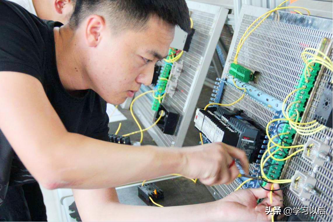 电气自动化专业（电气自动化专业与自动化专业）