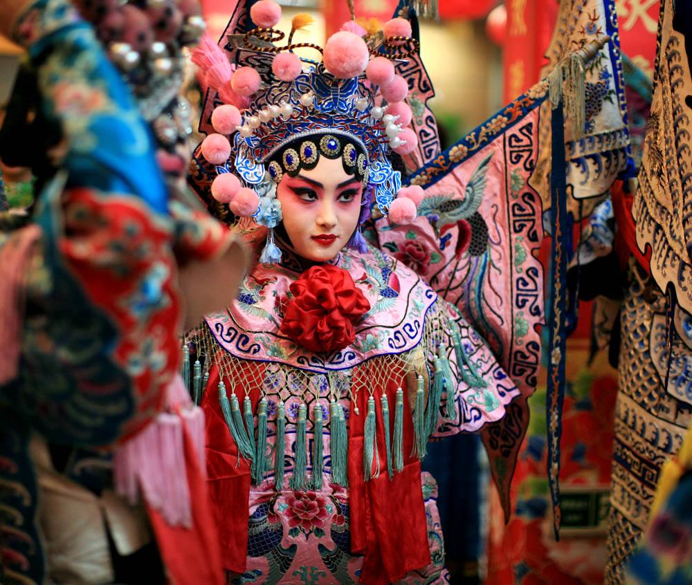 戏曲中说的程式化表演究竟指的是什么 戏曲程式化是什么意思 - 情书号