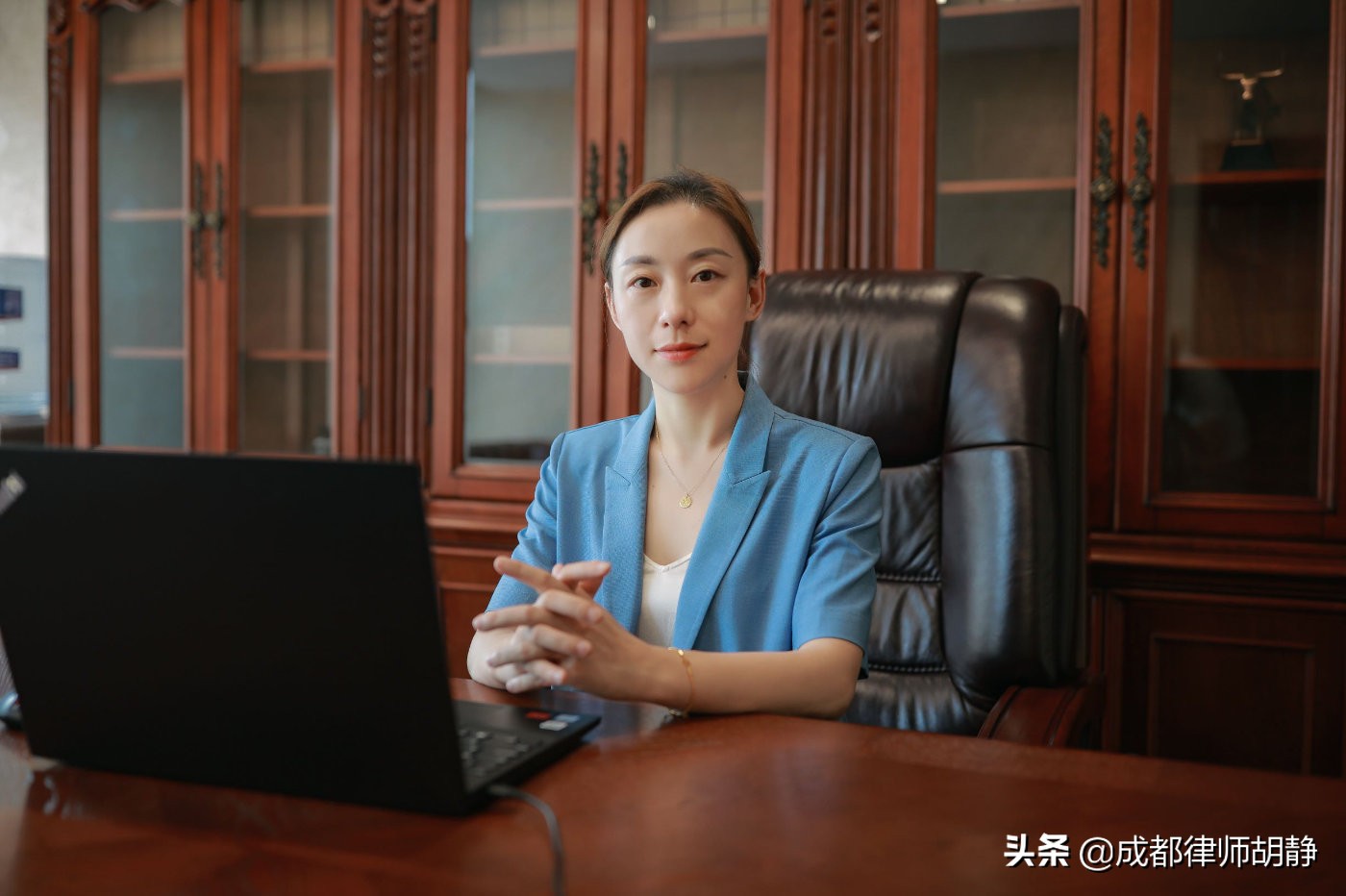 成都律师胡静分享：哪五种律师建议当事人最好不要找