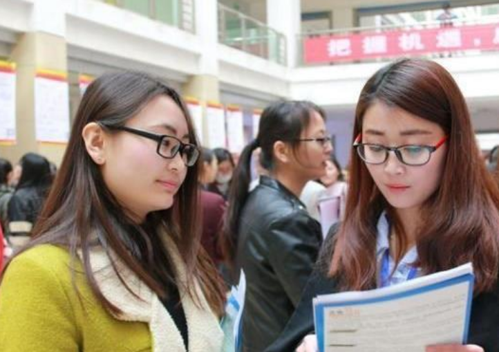 都是专科，430分考上和200分考上一样吗，差距不是一星半点