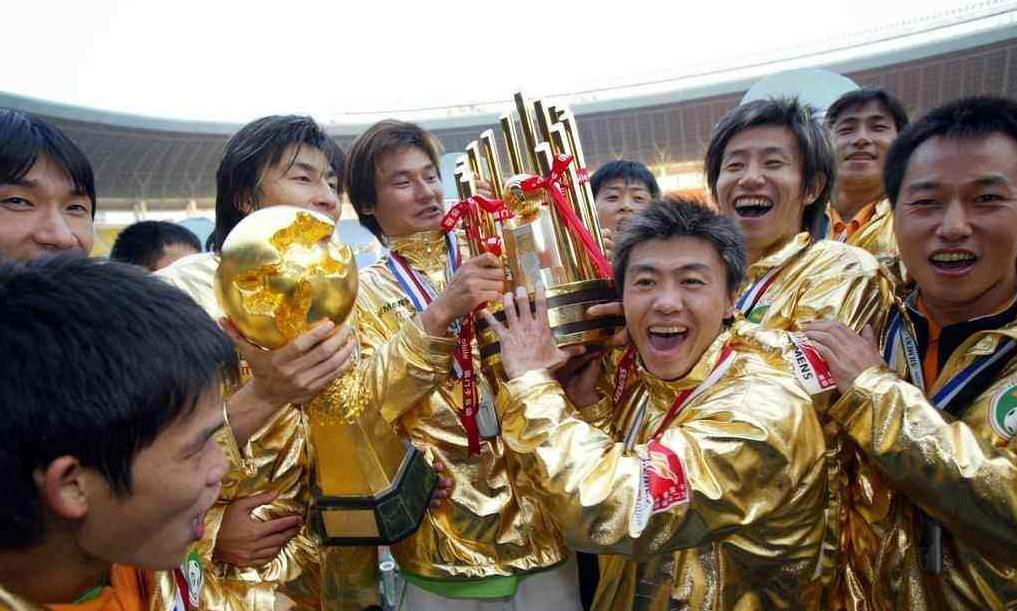 中国足球顶级联赛排行！1994年职业化顶级联赛为甲A，2004年中超