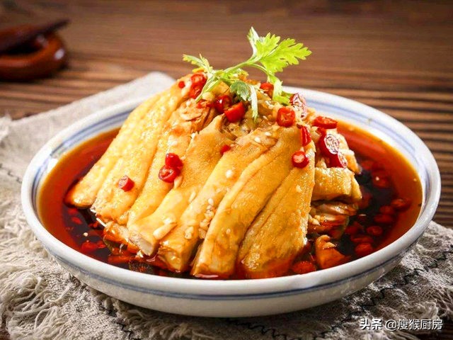 四川十大经典名菜，夫妻肺片上榜，都吃过的准是地道四川人