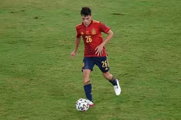 如何获得足球世界杯冠军（要金杯不要金牌？-聊聊世界杯“反超”奥运会足球的过程和历史）