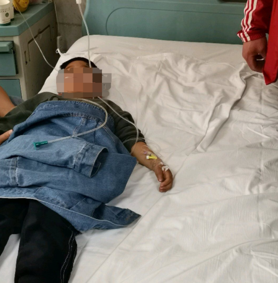 河南一幼儿园老师投毒！23名幼儿中毒！律师：投毒最高可死刑