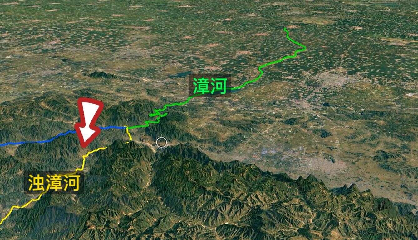 当年中国修建红旗渠有多硬核?4万人,10年时间削平1250个山头