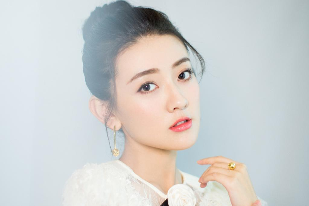 力压虞书欣、程潇，梁洁携《双世宠妃3》强势回归，开启走红之路