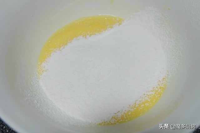 怎么做蛋糕（想吃蛋糕不用买自己在家做更容易）