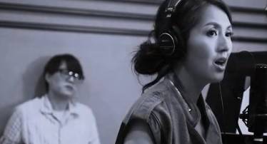 为何杨千嬅歌词被誉为经典？独特视角解读其歌曲魅力所在