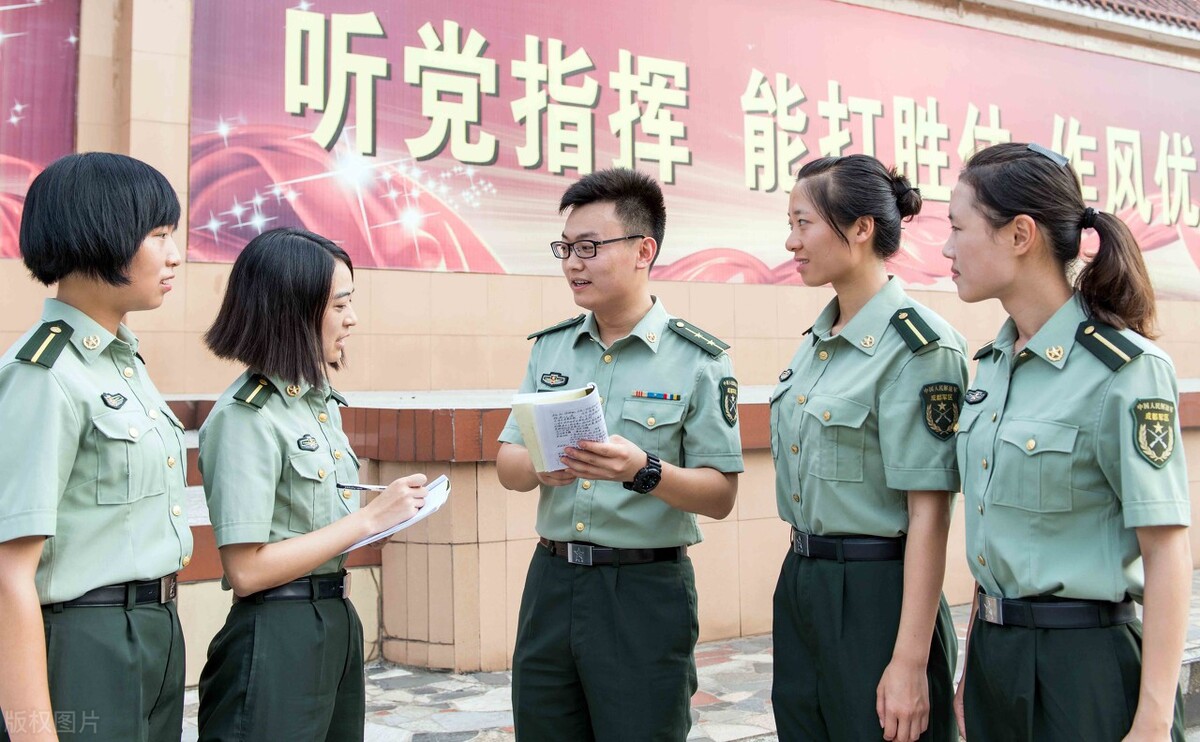 軍校畢業是什麼軍銜(今年6月底畢業的軍校學員授啥銜) - 百百科