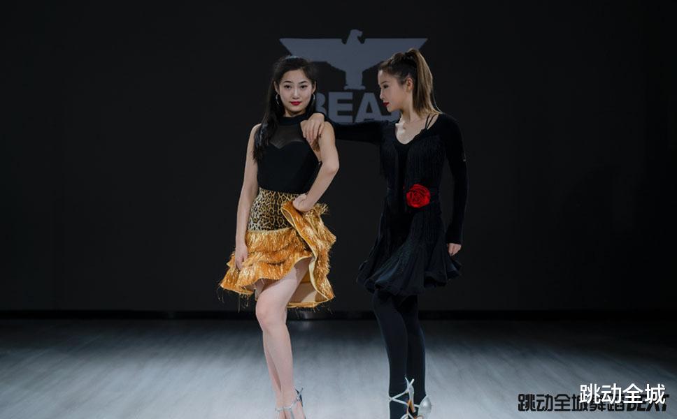 家长们总纠结中国舞和拉丁舞哪个好，老师的标准解答
