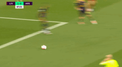 利物浦对阿森纳（英超-萨拉赫两球利物浦3-1阿森纳平纪录 曼联93分钟遭绝杀主场1-2）