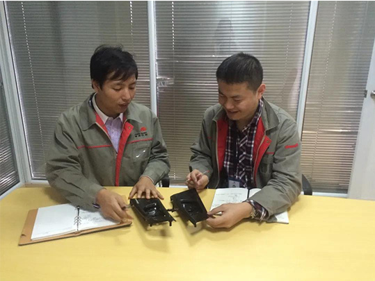 牛！中国80后高级工程师，带领团队解决关键难题，打破了三星的技术垄断！