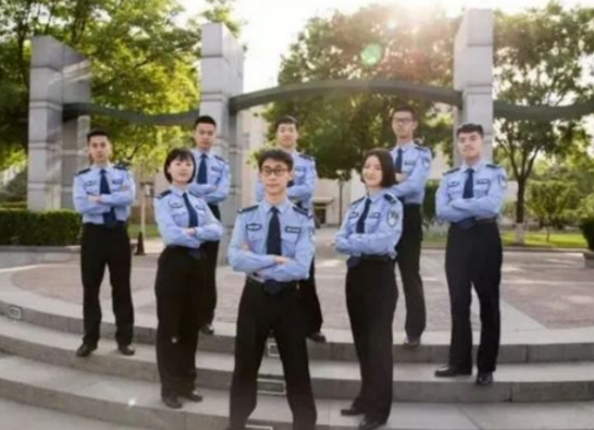 军校和警校两个优质院校，仅一字之差，哪个学生毕业后更有前途？