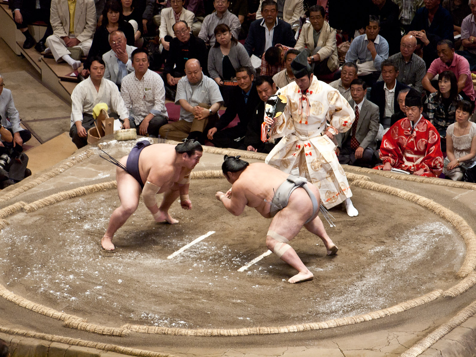 东京奥运会有相扑吗(相扑进入奥运？日本采取金元政策推广，国际奥委会可能被说服吗？)