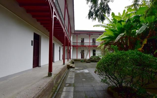 浙江一所学校，老师真实身份被曝光，北大校长蔡元培直呼：我羡慕