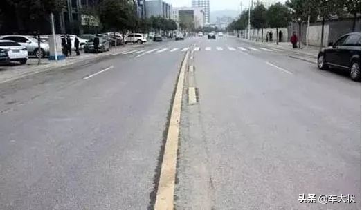 这些交通标识线，你都能认全吗？小心被扣分罚款！