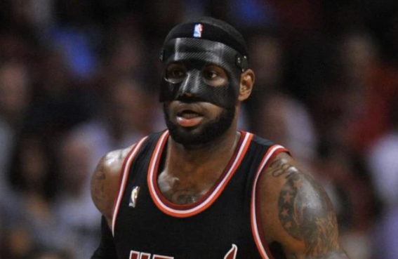 nba为什么要戴面具上场（NBA球星戴面具都啥样？科比霸气，看到基里连科：我的青春回来了）