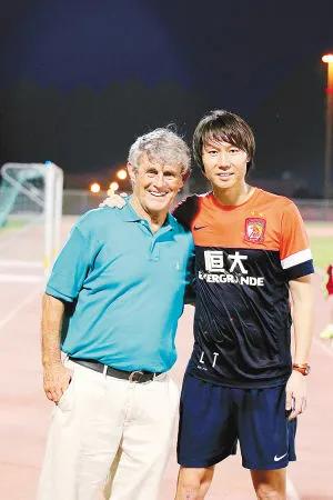 03年国足为什么能进世界杯（李铁的故事：留学到留洋 征战世界杯到备战12强 为中国足球鞠躬尽瘁）