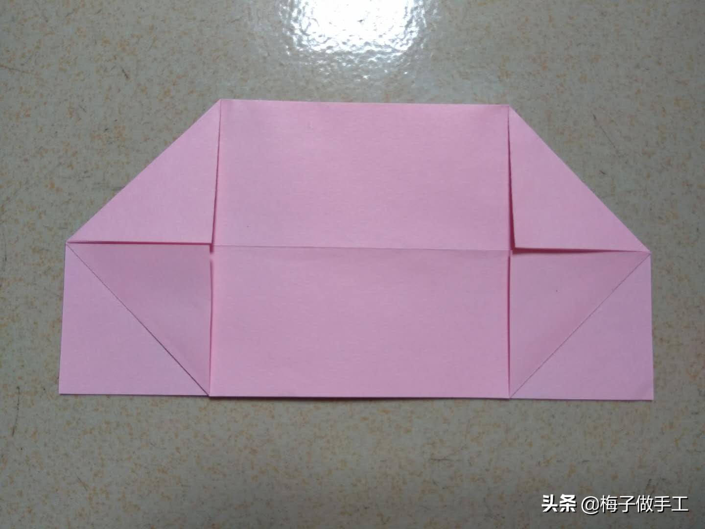 怎么折包装盒(折纸手工diy,家里的抽纸盒子怎么用纸折最简单?