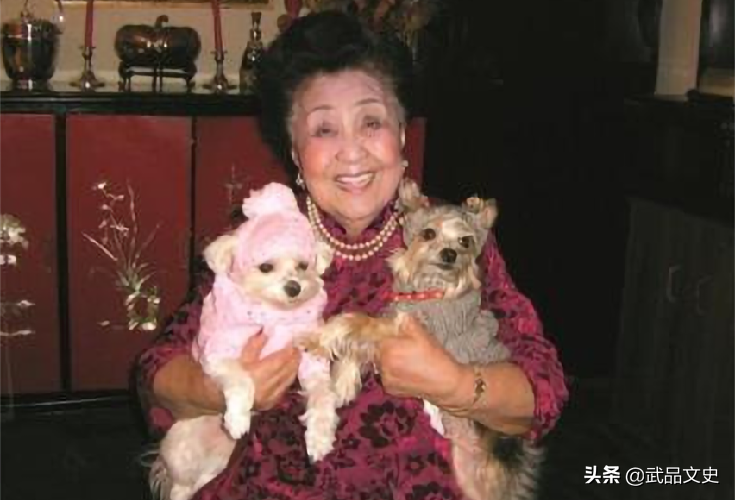 复旦校花严幼韵：不忌口不锻炼，却活112岁，晚年道出长寿秘诀