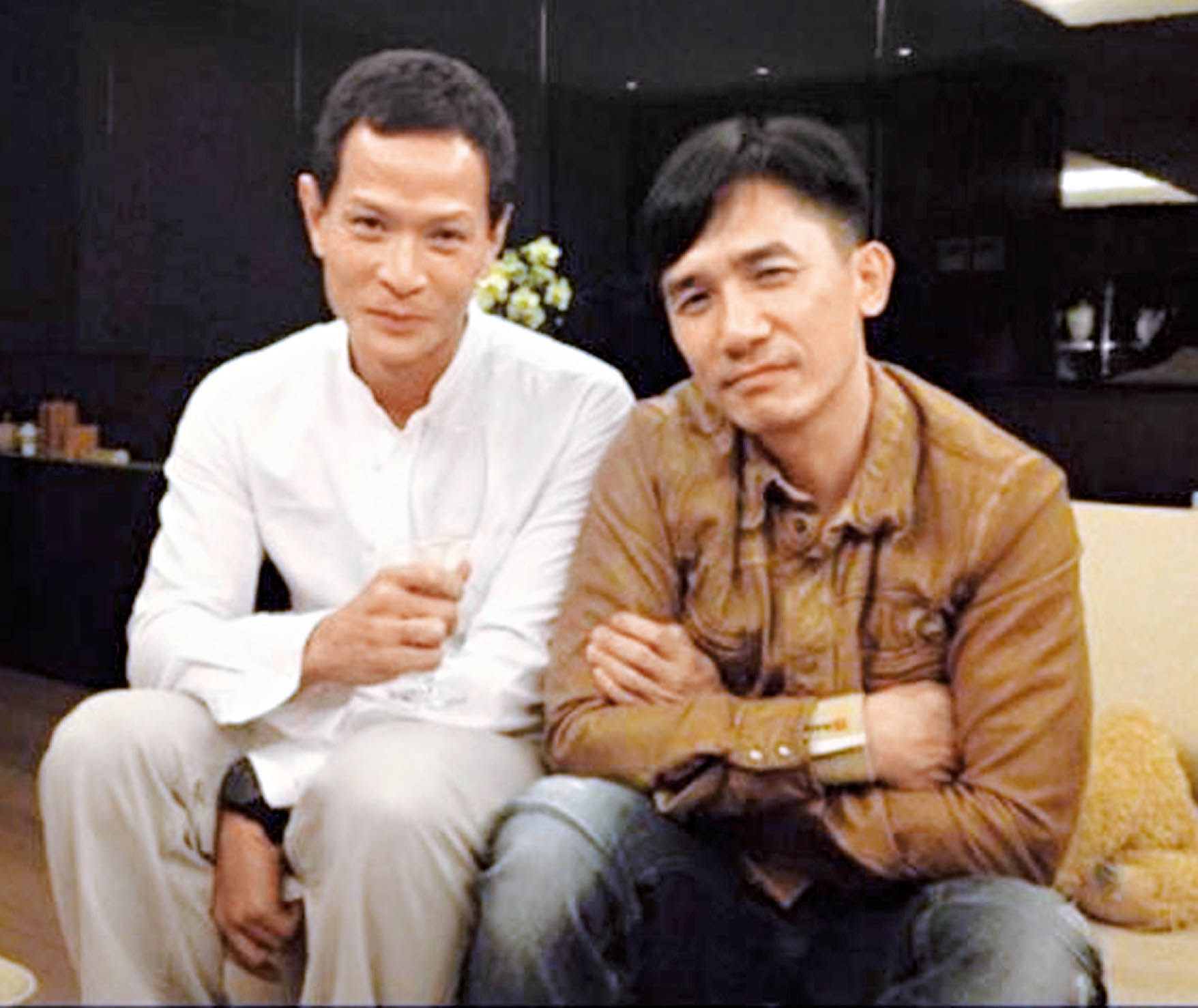 吴廷烨加入亚视后主要演反派,从1984年开始,他在亚视打滚了将近20年