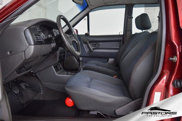 巴西96年桑塔纳2000 里程15万公里 标价换算人民币仍能卖4.5万元