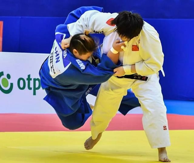 最新奥运会奖牌榜（奥运会金牌榜：中国队19金，总奖牌40位列榜首，日本17金紧随其后）