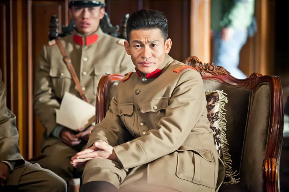 谁能想到,秦昊主演的《猎狼者》,演技炸裂的竟然是老六