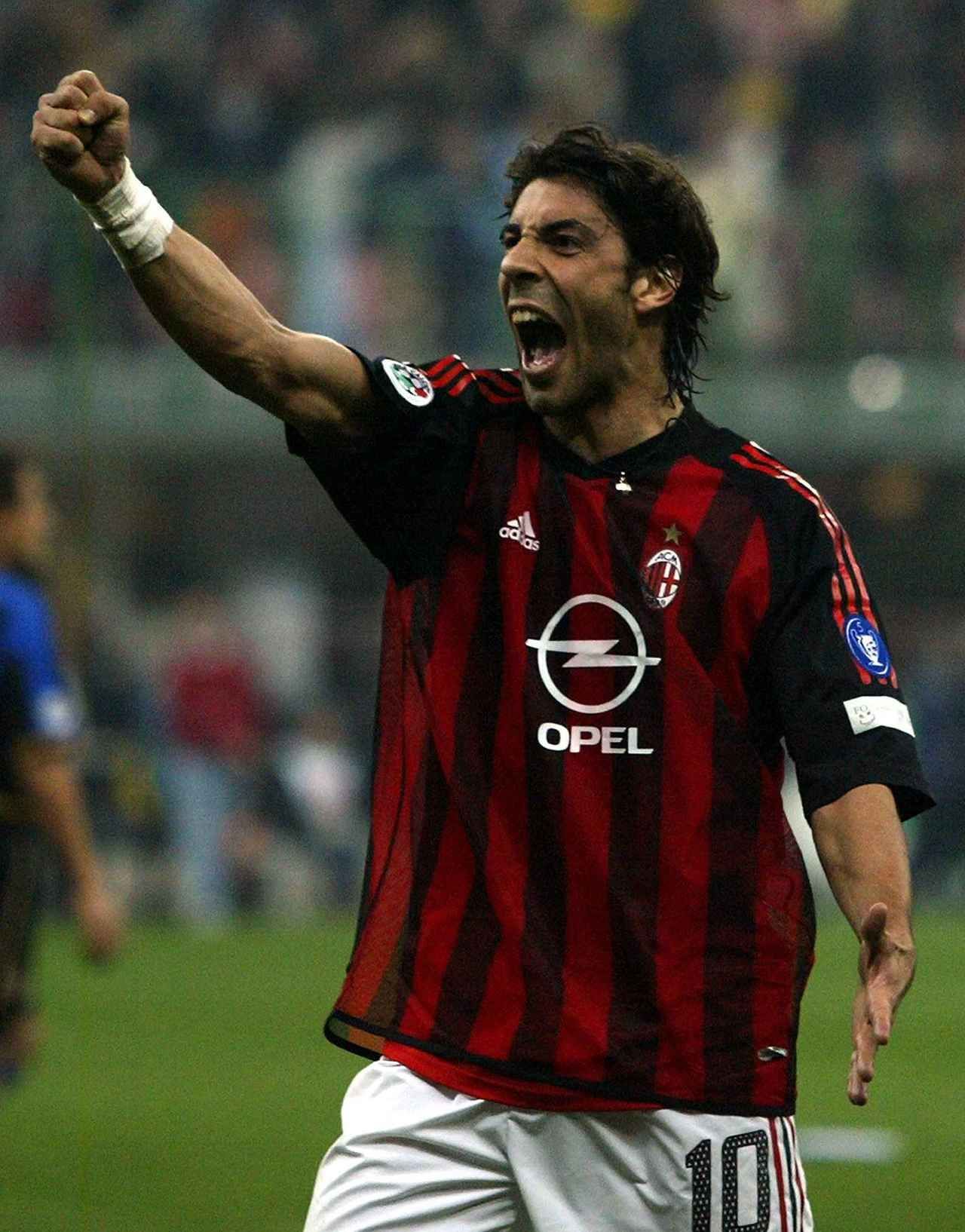 鲁伊科斯塔自行车冠军(他曾身披四种颜色的球衣,但唯