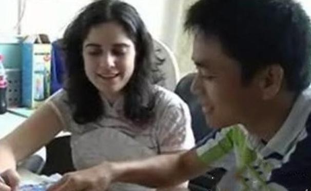 2008年，26岁美国女硕士倒追河南穷保安，后来过得怎么样了？