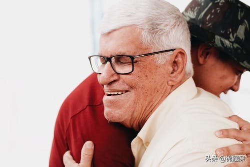 养老金和退休金是一回事吗？两者有哪些区别？