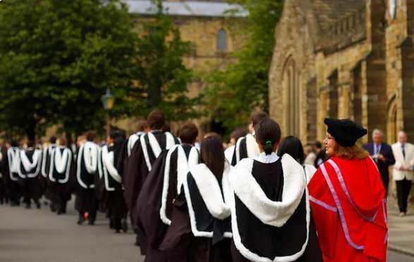 杜伦大学世界排名“很吃亏”，可在当地人眼中，能与剑桥媲美