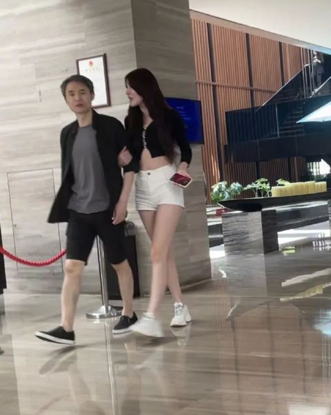 时间是把杀猪刀，曾经舌战群儒的辩才周玄毅，沦落到被处分，冤吗