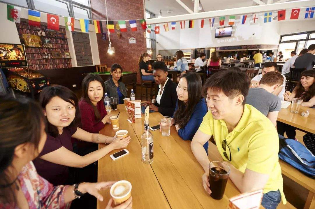 大一新生加入学生会的3个好处，值得学习，学姐：很重要