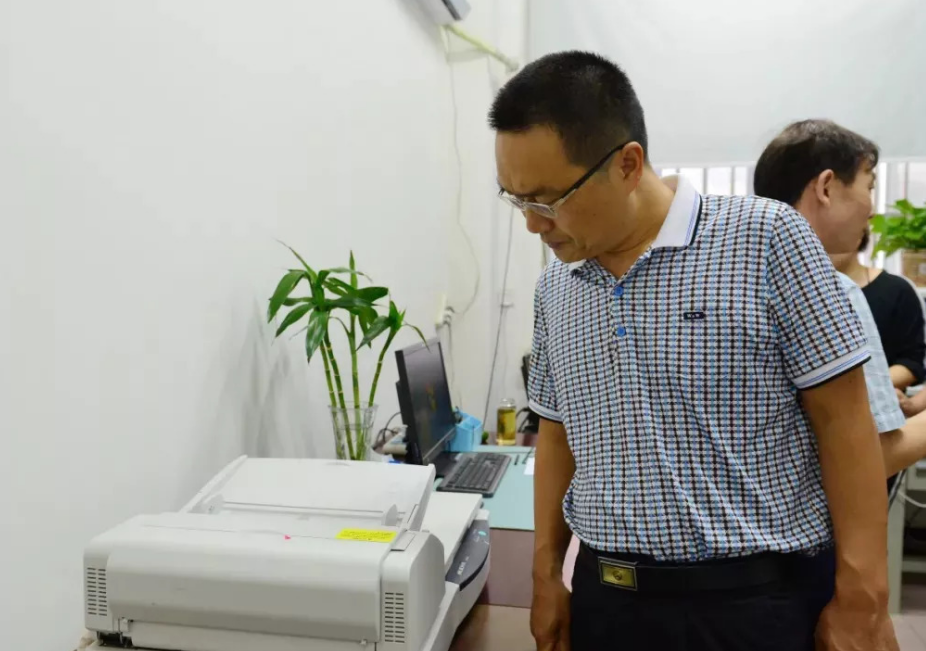 高考“电子阅卷”很残酷，一点没有人情味，3秒就能决定人生