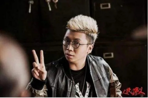 《突围》没有成为“爆款”？但它这两点超越了《人民的名义》