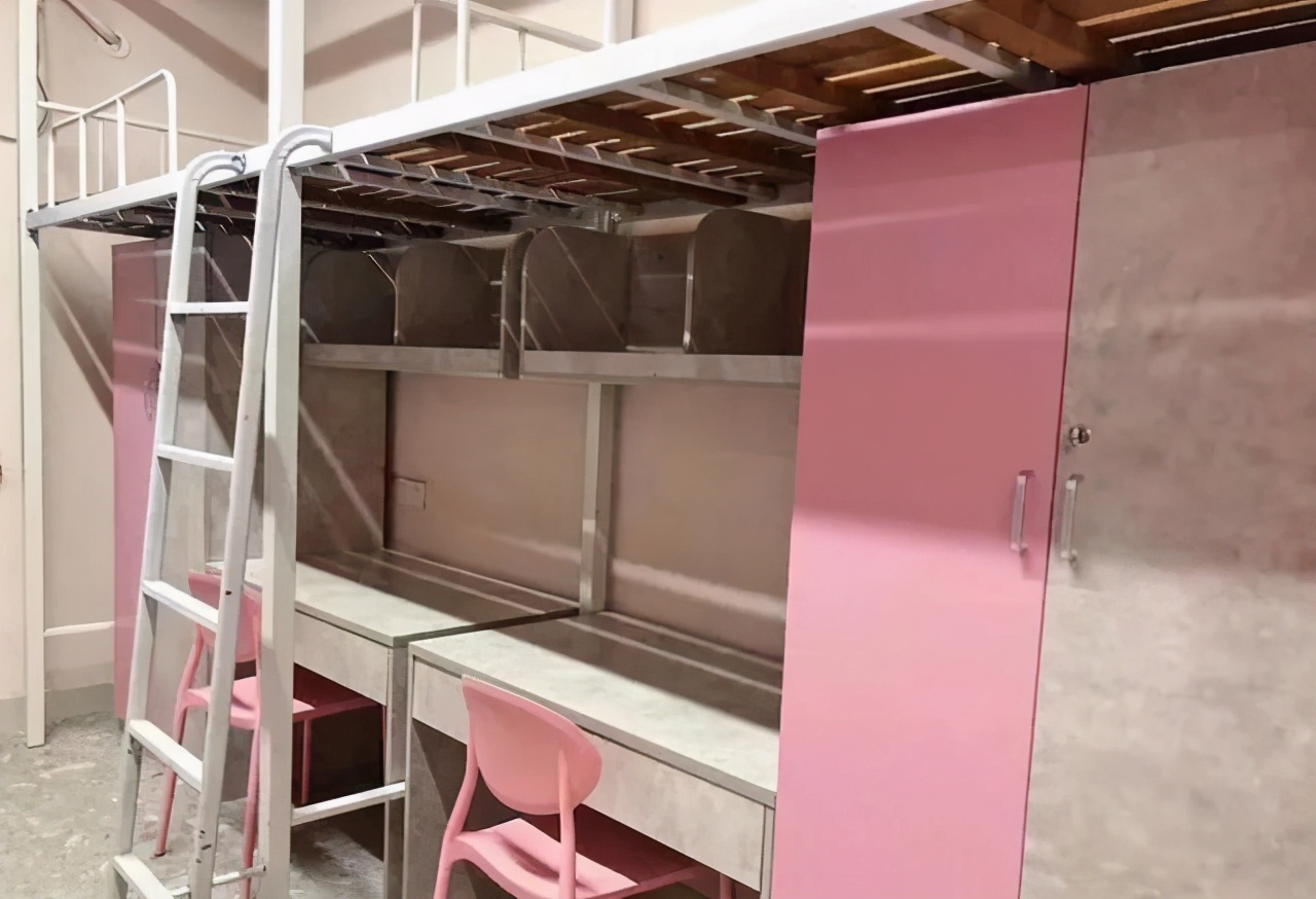 研究生宿舍长啥样，“帝都小公寓”与“厦大海景房”，看完想读研