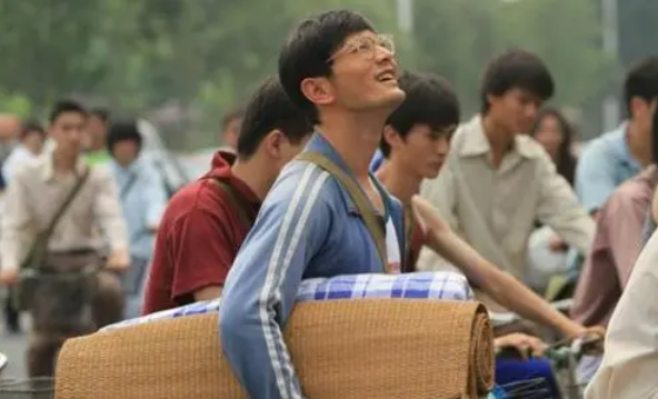 2021大学生“生活费”等级出炉！1000什么水平？网友：贫民级别