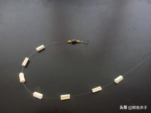铅坠悬空还是躺底(铅坠是躺底还是悬浮)