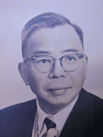 蒋廷黻：被原配纠缠18年，至死未成功离婚，去世后，原配出席葬礼