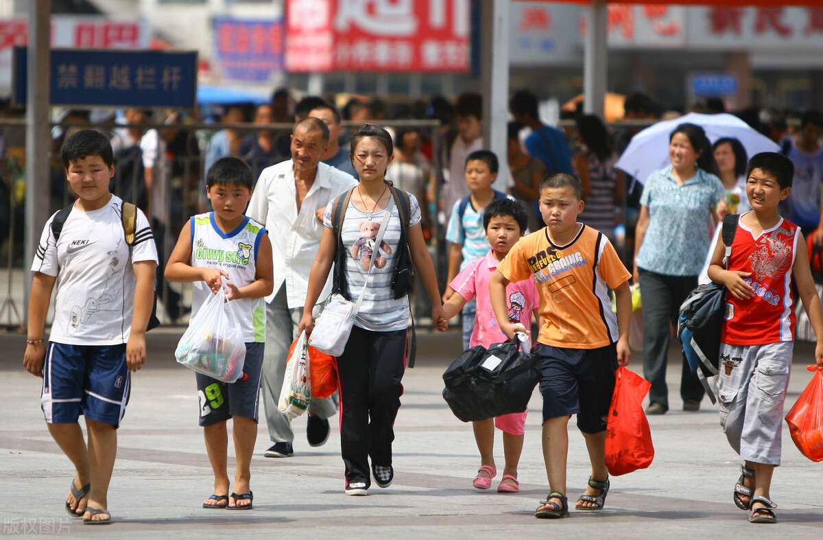 为什么有农民离开农村以后会后悔？很多农民还在想办法进城？