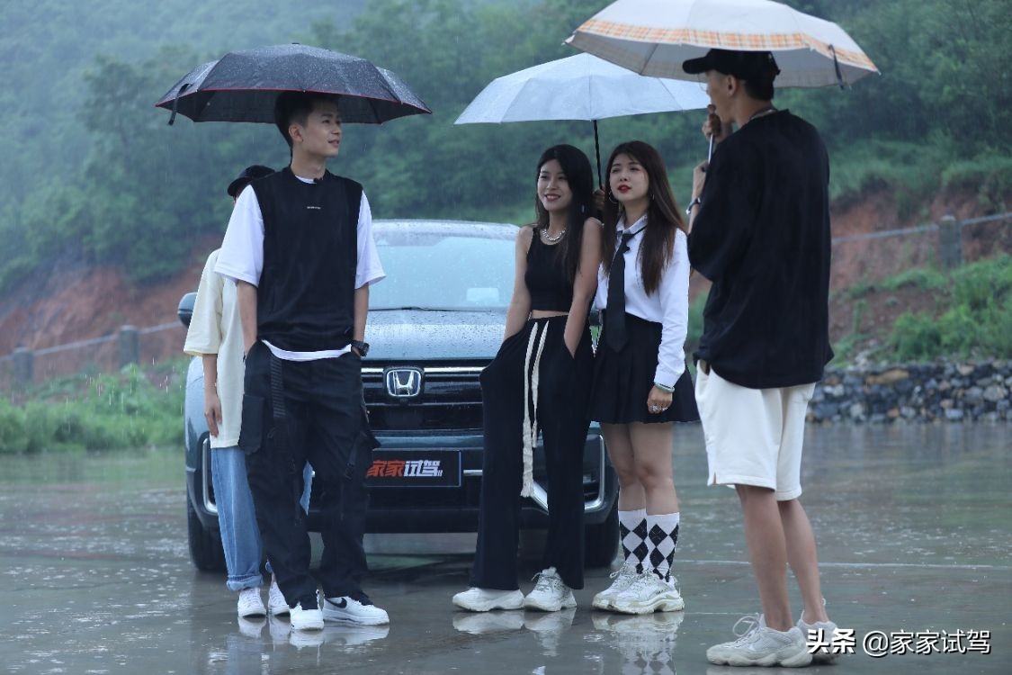 SUV中的全能奥运冠军 东风本田CR-V 锐·混动